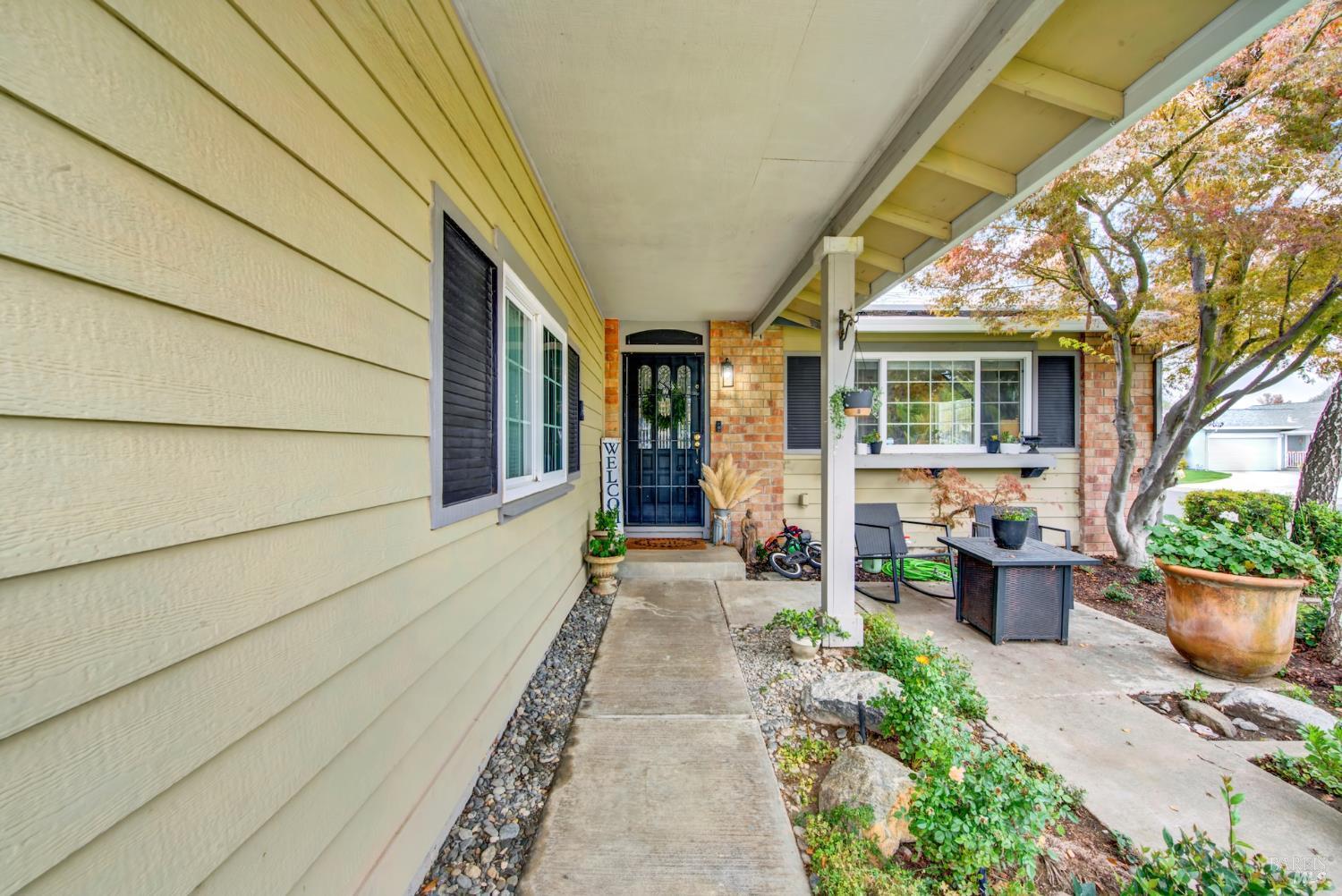 Detail Gallery Image 15 of 79 For 595 Sawyer Ct, Dixon,  CA 95620 - 4 Beds | 2 Baths