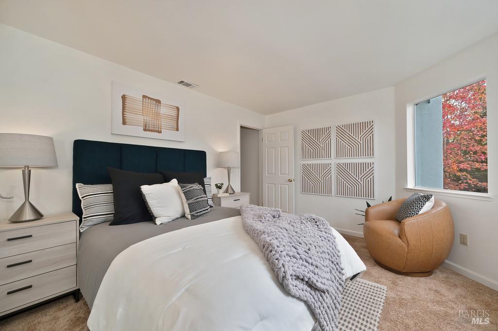 Detail Gallery Image 32 of 51 For 2222 Silver Fox Cir, Fairfield,  CA 94534 - 4 Beds | 3 Baths