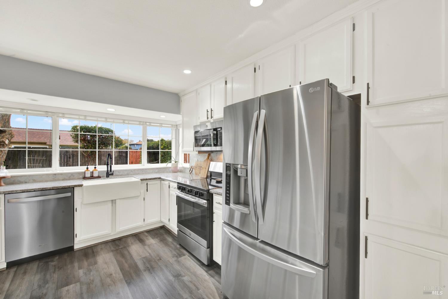 Detail Gallery Image 29 of 79 For 595 Sawyer Ct, Dixon,  CA 95620 - 4 Beds | 2 Baths