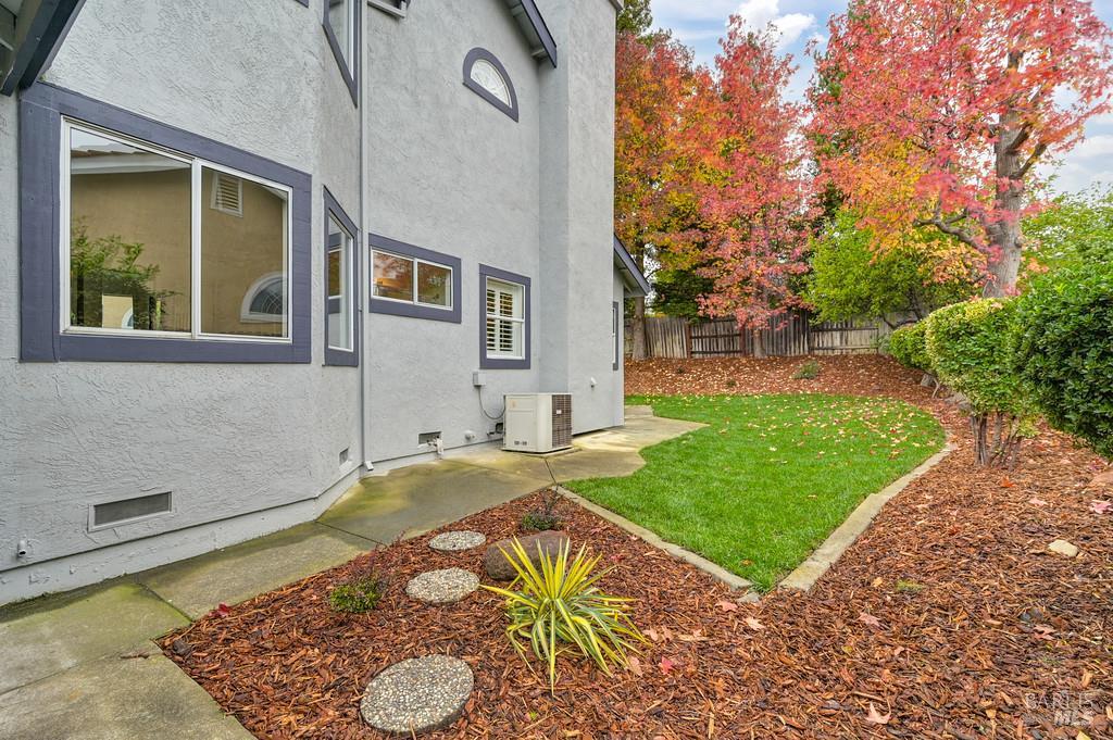 Detail Gallery Image 47 of 51 For 2222 Silver Fox Cir, Fairfield,  CA 94534 - 4 Beds | 3 Baths