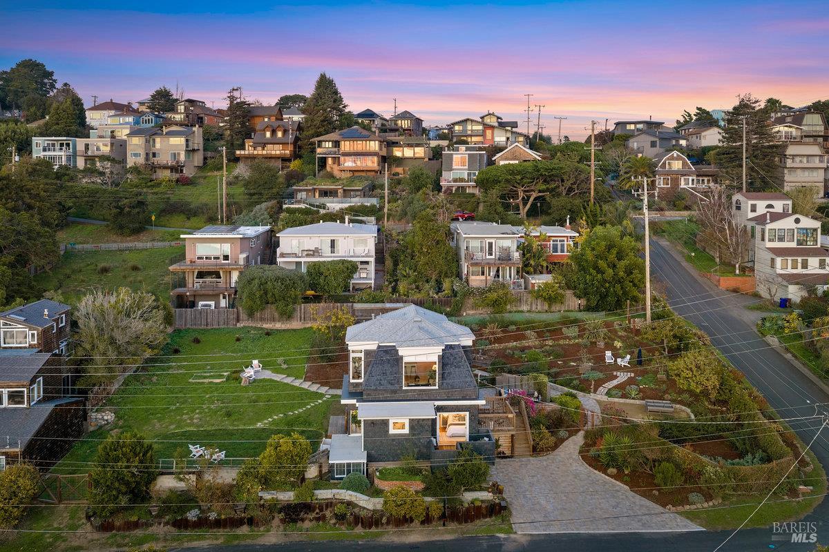 Detail Gallery Image 87 of 95 For 700 Ocean Ave, Richmond,  CA 94801 - 3 Beds | 2/1 Baths