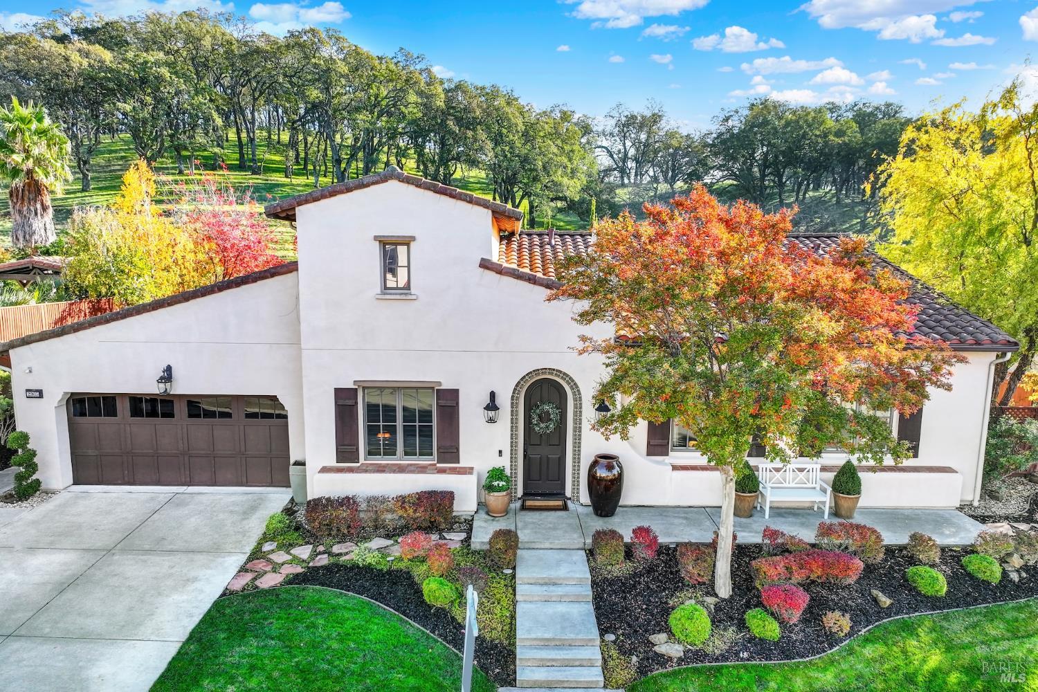 Detail Gallery Image 2 of 98 For 2965 Pebble Beach Cir, Fairfield,  CA 94534 - 4 Beds | 2/1 Baths