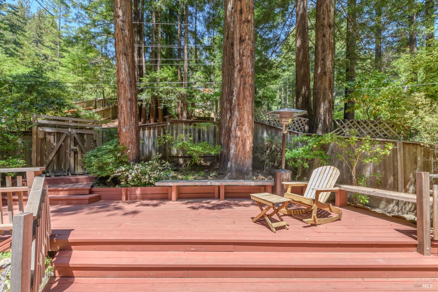 Detail Gallery Image 7 of 29 For 544 Cascade Dr, Mill Valley,  CA 94941 - 4 Beds | 2 Baths