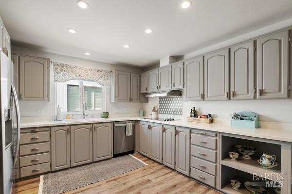 Detail Gallery Image 5 of 18 For 209 Bernadine Pl, Napa,  CA 94558 - 2 Beds | 2 Baths