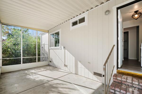 Detail Gallery Image 15 of 18 For 209 Bernadine Pl, Napa,  CA 94558 - 2 Beds | 2 Baths