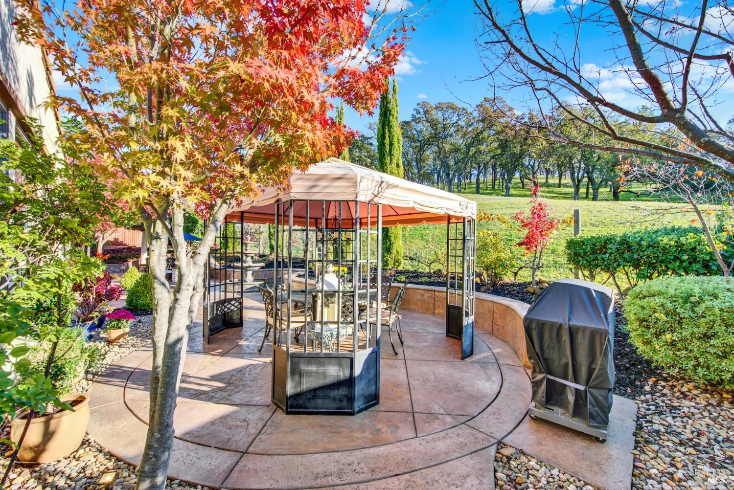 Detail Gallery Image 58 of 98 For 2965 Pebble Beach Cir, Fairfield,  CA 94534 - 4 Beds | 2/1 Baths