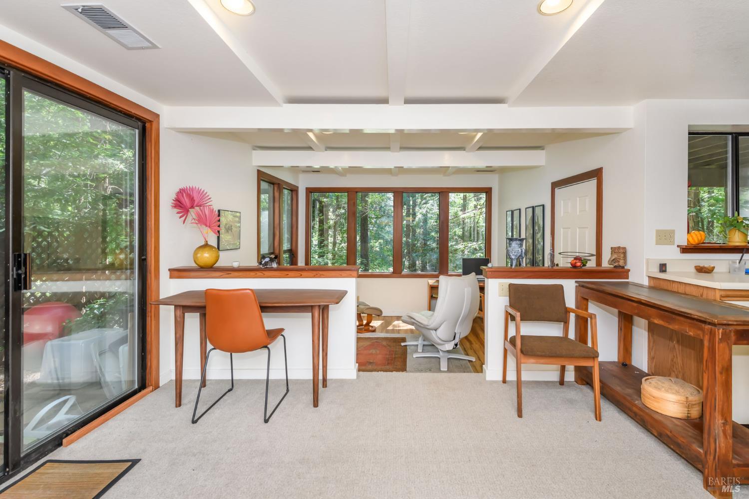 Detail Gallery Image 26 of 29 For 544 Cascade Dr, Mill Valley,  CA 94941 - 4 Beds | 2 Baths