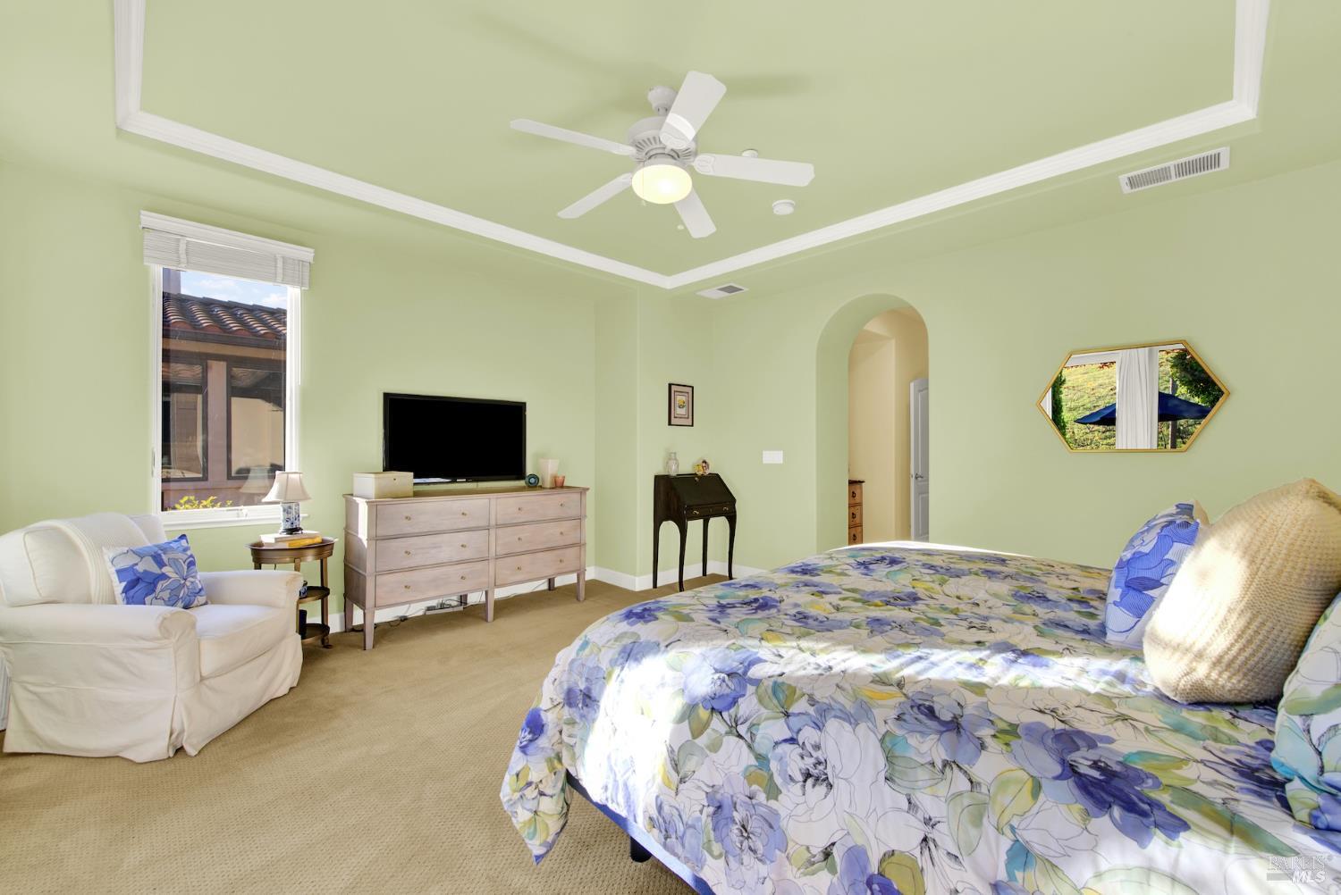 Detail Gallery Image 38 of 98 For 2965 Pebble Beach Cir, Fairfield,  CA 94534 - 4 Beds | 2/1 Baths