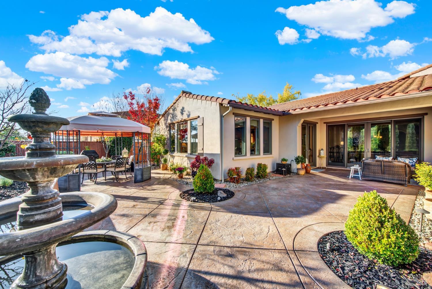 Detail Gallery Image 64 of 98 For 2965 Pebble Beach Cir, Fairfield,  CA 94534 - 4 Beds | 2/1 Baths