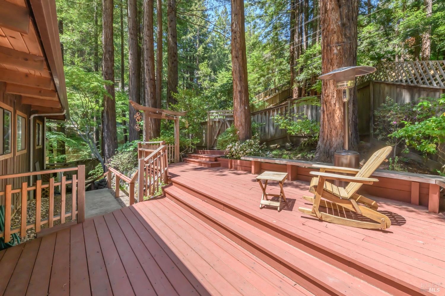 Detail Gallery Image 15 of 29 For 544 Cascade Dr, Mill Valley,  CA 94941 - 4 Beds | 2 Baths