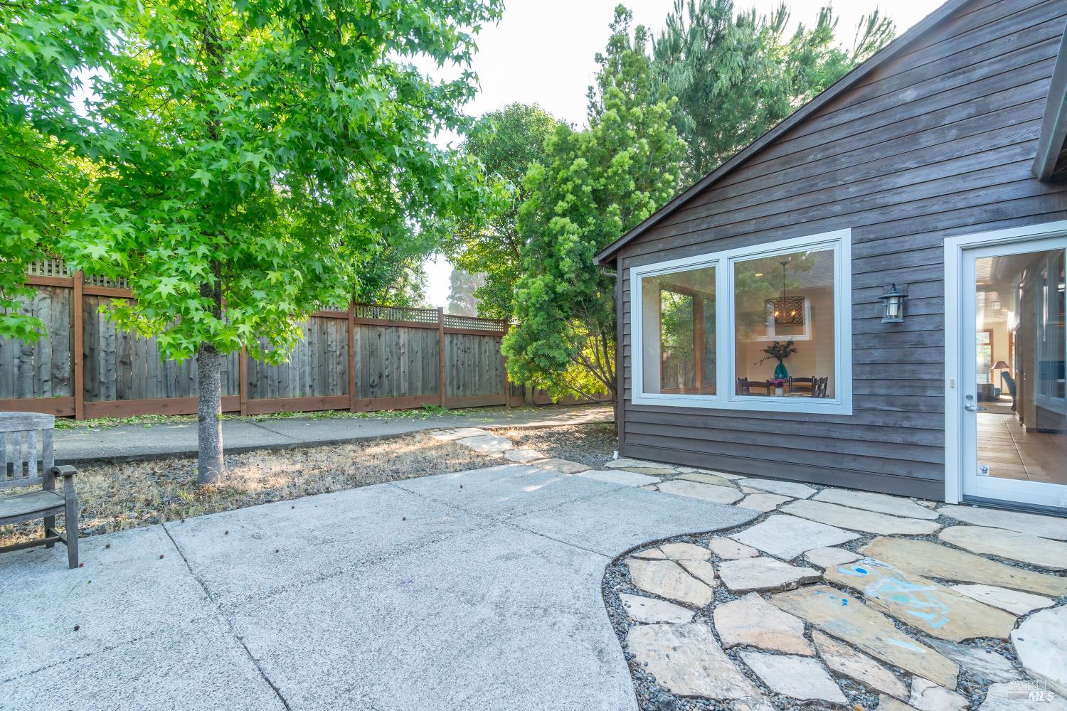 Detail Gallery Image 45 of 51 For 8 Circle Rd, San Rafael,  CA 94903 - – Beds | – Baths