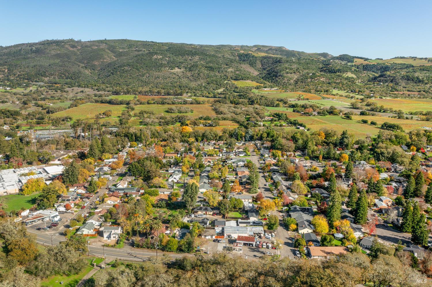 Detail Gallery Image 41 of 44 For 881 Lorna Dr, Glen Ellen,  CA 95442 - – Beds | – Baths