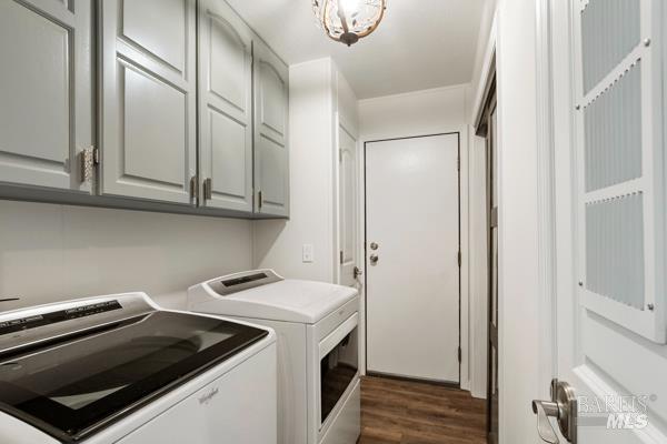 Detail Gallery Image 8 of 18 For 209 Bernadine Pl, Napa,  CA 94558 - 2 Beds | 2 Baths