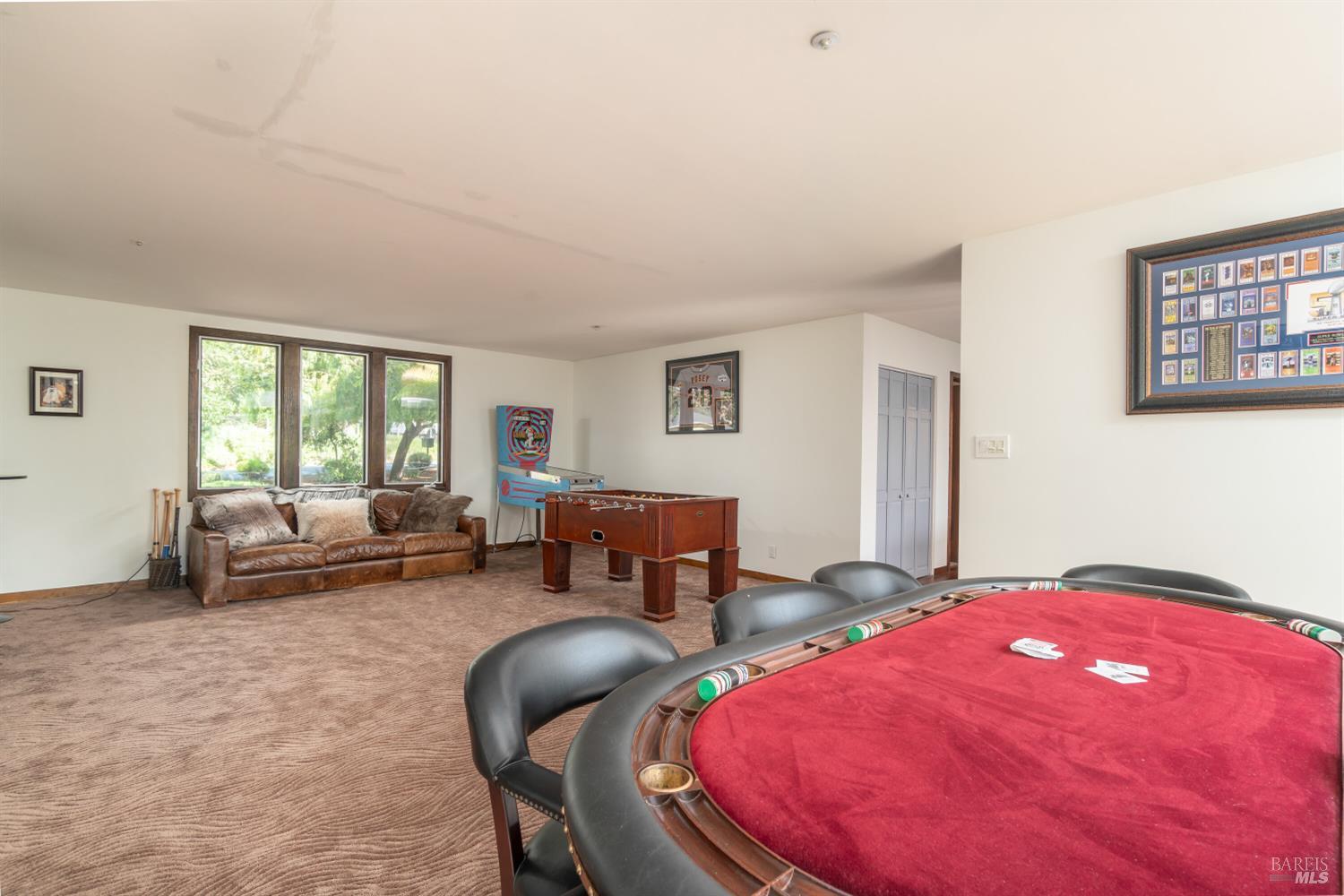 Detail Gallery Image 23 of 51 For 8 Circle Rd, San Rafael,  CA 94903 - – Beds | – Baths