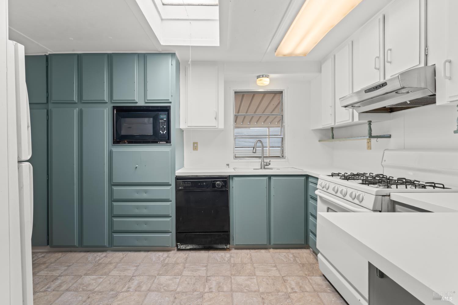 Detail Gallery Image 12 of 32 For 244 American Canyon Rd #189, American Canyon,  CA 94503 - 2 Beds | 2 Baths