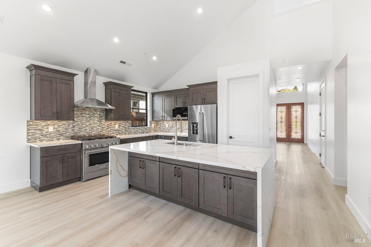 Detail Gallery Image 13 of 49 For 3727 Paxton Pl, Santa Rosa,  CA 95404 - 4 Beds | 3/1 Baths