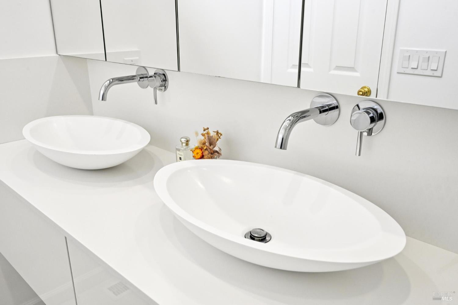 Detail Gallery Image 25 of 38 For 5509 Rainbow Cir, Santa Rosa,  CA 95409 - 3 Beds | 2 Baths