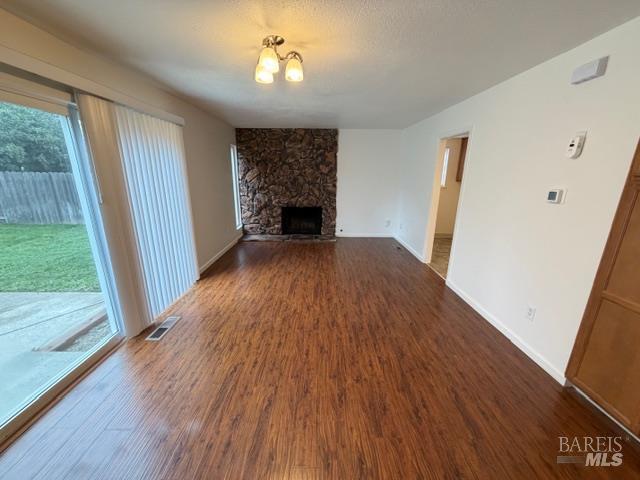 Detail Gallery Image 9 of 47 For 604 Seagull Dr, Suisun City,  CA 94585 - 4 Beds | 2/1 Baths