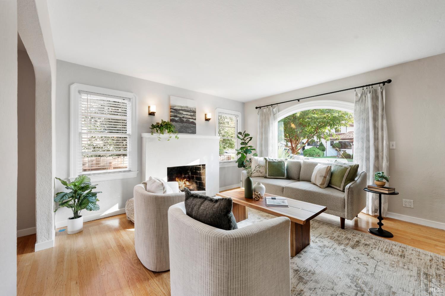 Detail Gallery Image 7 of 63 For 1612 Spruce St, Napa,  CA 94559 - 4 Beds | 3 Baths