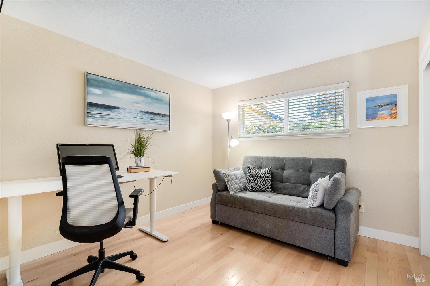 Detail Gallery Image 32 of 73 For 790 La Salle Way, Napa,  CA 94559 - 3 Beds | 2 Baths