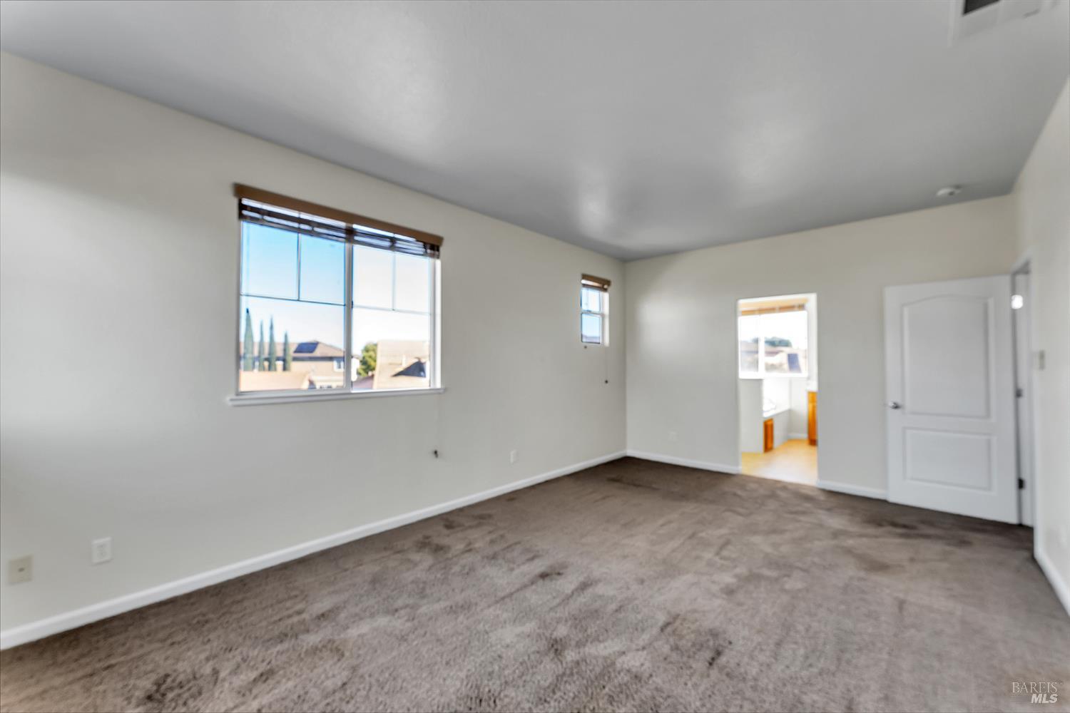 Detail Gallery Image 15 of 28 For 1571 Tommy Ln, Fairfield,  CA 94533 - 4 Beds | 2/1 Baths