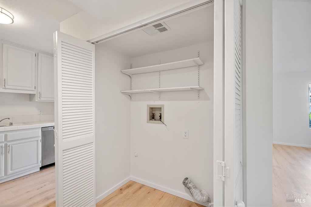 Detail Gallery Image 15 of 40 For 705 Hermes Unkn #5,  Hercules,  CA 94547 - 3 Beds | 2/1 Baths