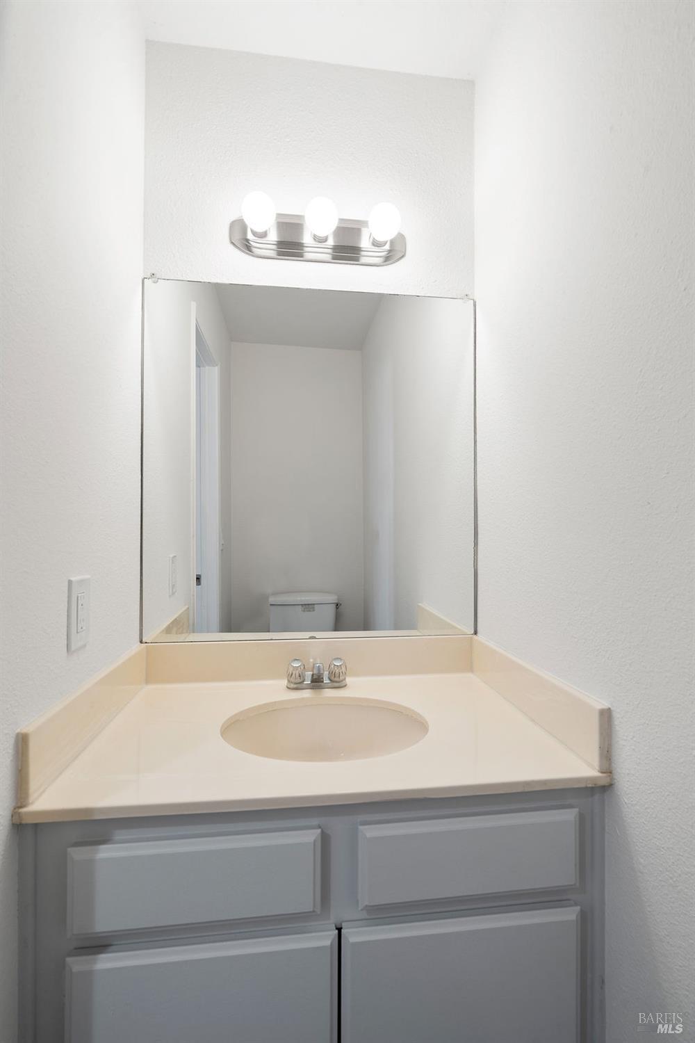 Detail Gallery Image 17 of 40 For 705 Hermes Unkn #5,  Hercules,  CA 94547 - 3 Beds | 2/1 Baths