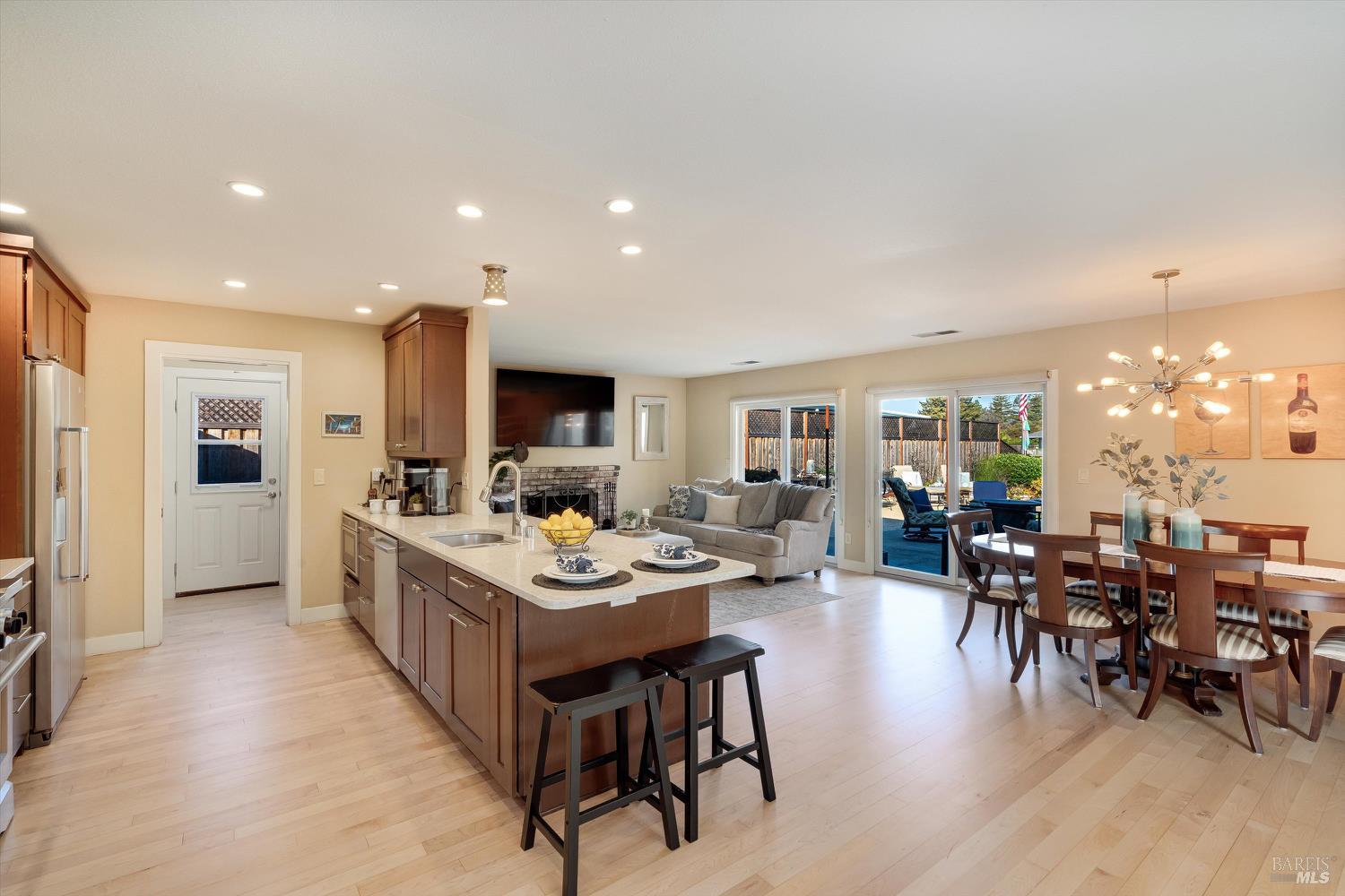 Detail Gallery Image 25 of 73 For 790 La Salle Way, Napa,  CA 94559 - 3 Beds | 2 Baths