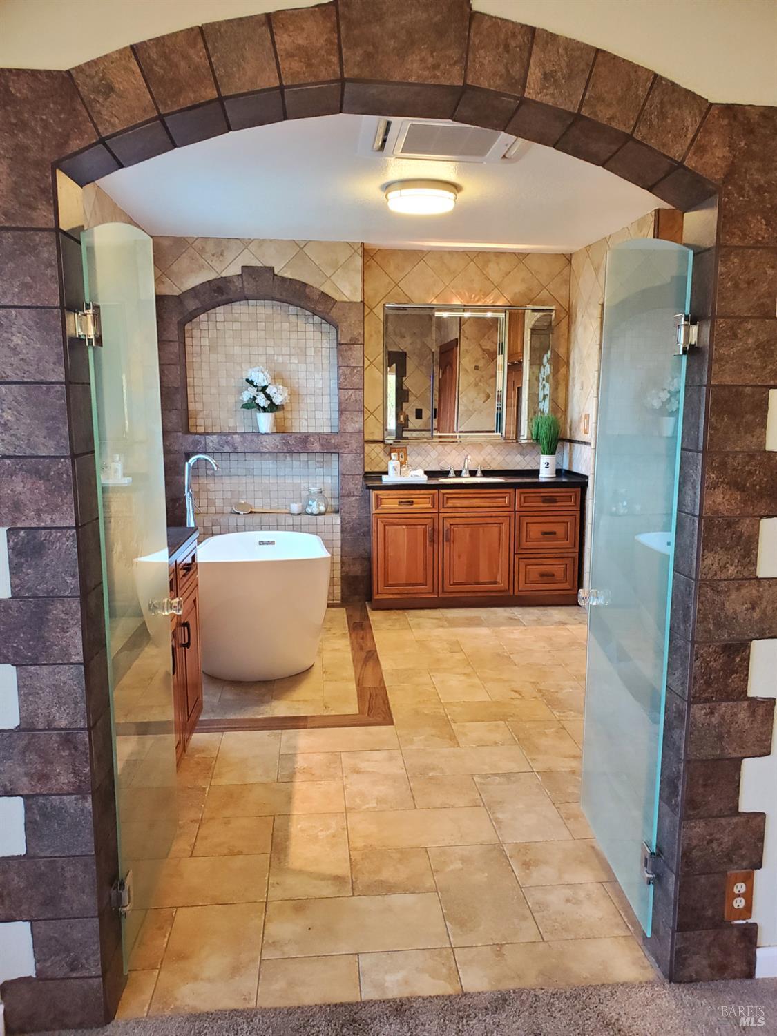 Detail Gallery Image 37 of 92 For 3778 Burke Pl, Sonoma,  CA 95476 - 4 Beds | 2/1 Baths