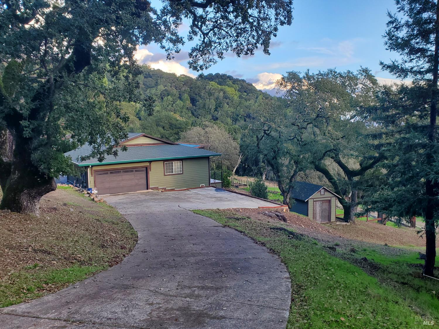 Detail Gallery Image 6 of 92 For 3778 Burke Pl, Sonoma,  CA 95476 - 4 Beds | 2/1 Baths