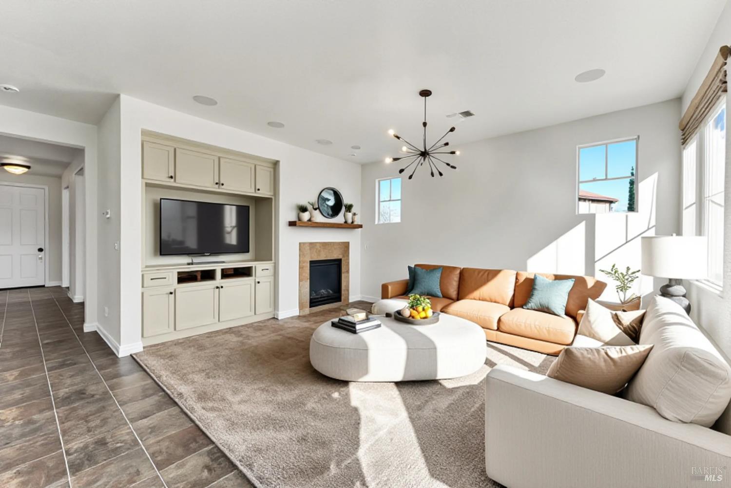 Detail Gallery Image 7 of 28 For 1571 Tommy Ln, Fairfield,  CA 94533 - 4 Beds | 2/1 Baths