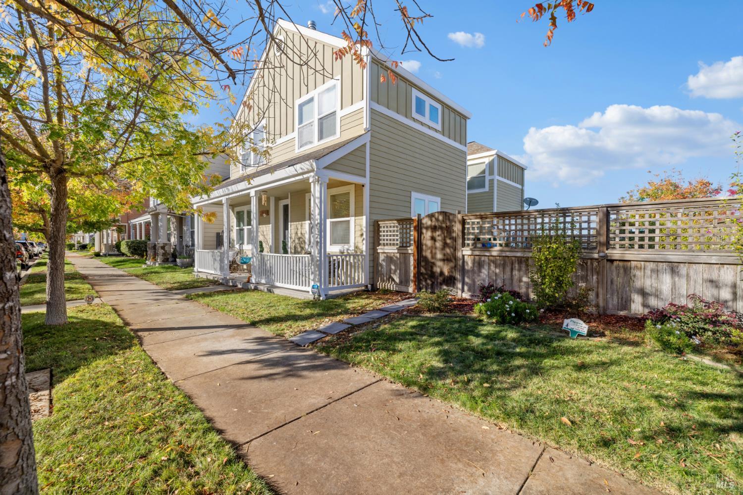 Detail Gallery Image 27 of 27 For 2409 Van Patter Dr, Santa Rosa,  CA 95403 - 3 Beds | 2/1 Baths