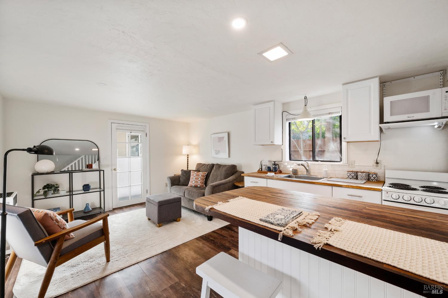 Detail Gallery Image 42 of 63 For 1612 Spruce St, Napa,  CA 94559 - 4 Beds | 3 Baths