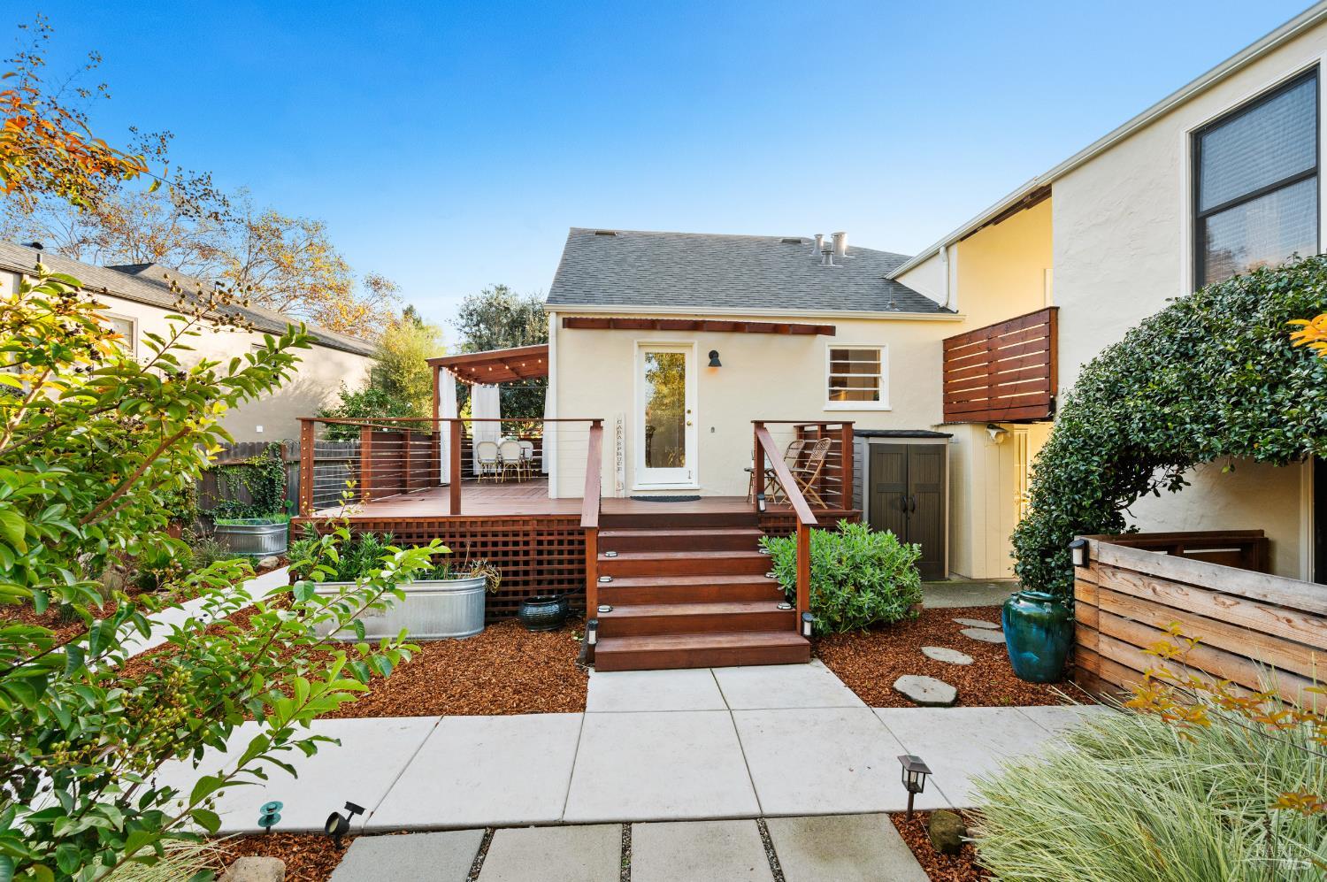 Detail Gallery Image 37 of 63 For 1612 Spruce St, Napa,  CA 94559 - 4 Beds | 3 Baths