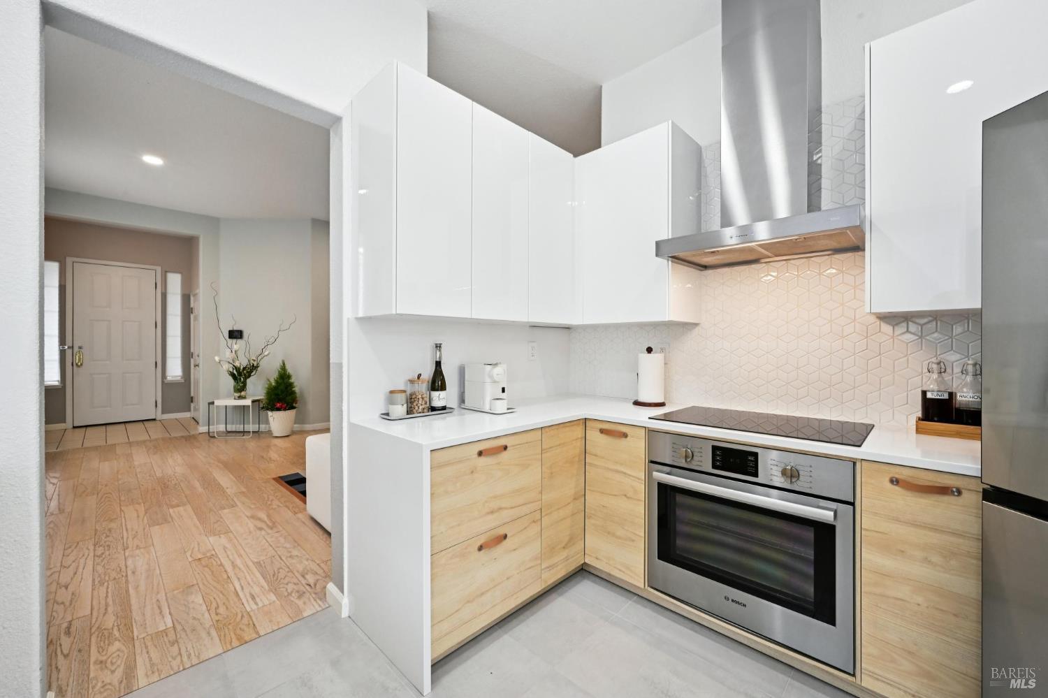 Detail Gallery Image 19 of 38 For 5509 Rainbow Cir, Santa Rosa,  CA 95409 - 3 Beds | 2 Baths