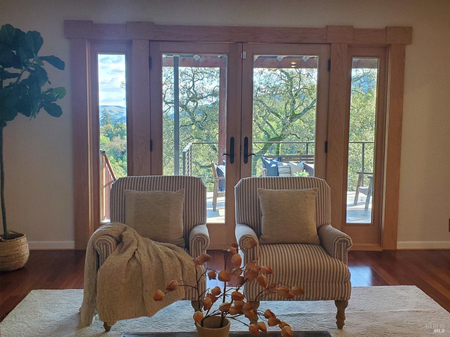 Detail Gallery Image 12 of 92 For 3778 Burke Pl, Sonoma,  CA 95476 - 4 Beds | 2/1 Baths