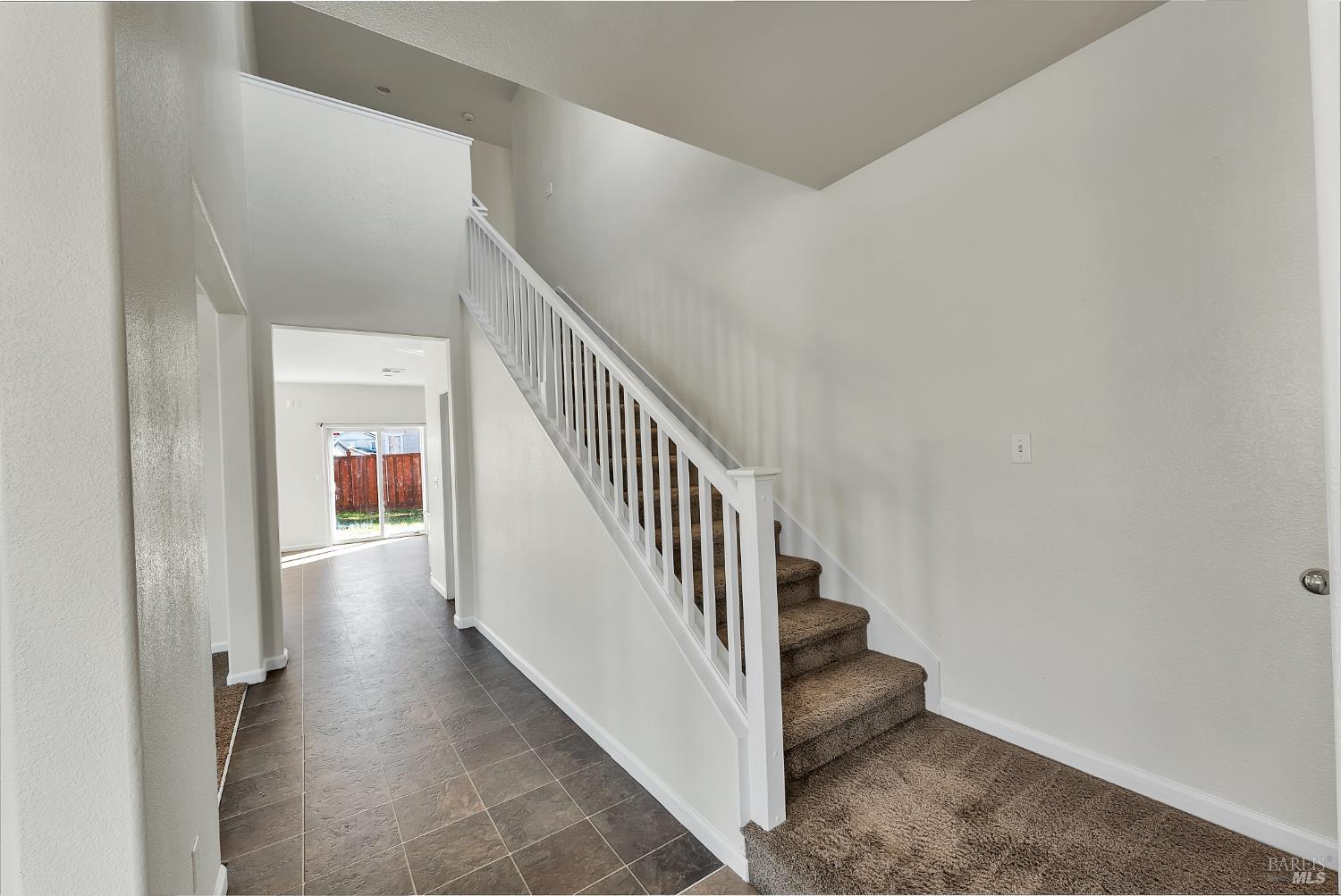 Detail Gallery Image 13 of 28 For 1571 Tommy Ln, Fairfield,  CA 94533 - 4 Beds | 2/1 Baths