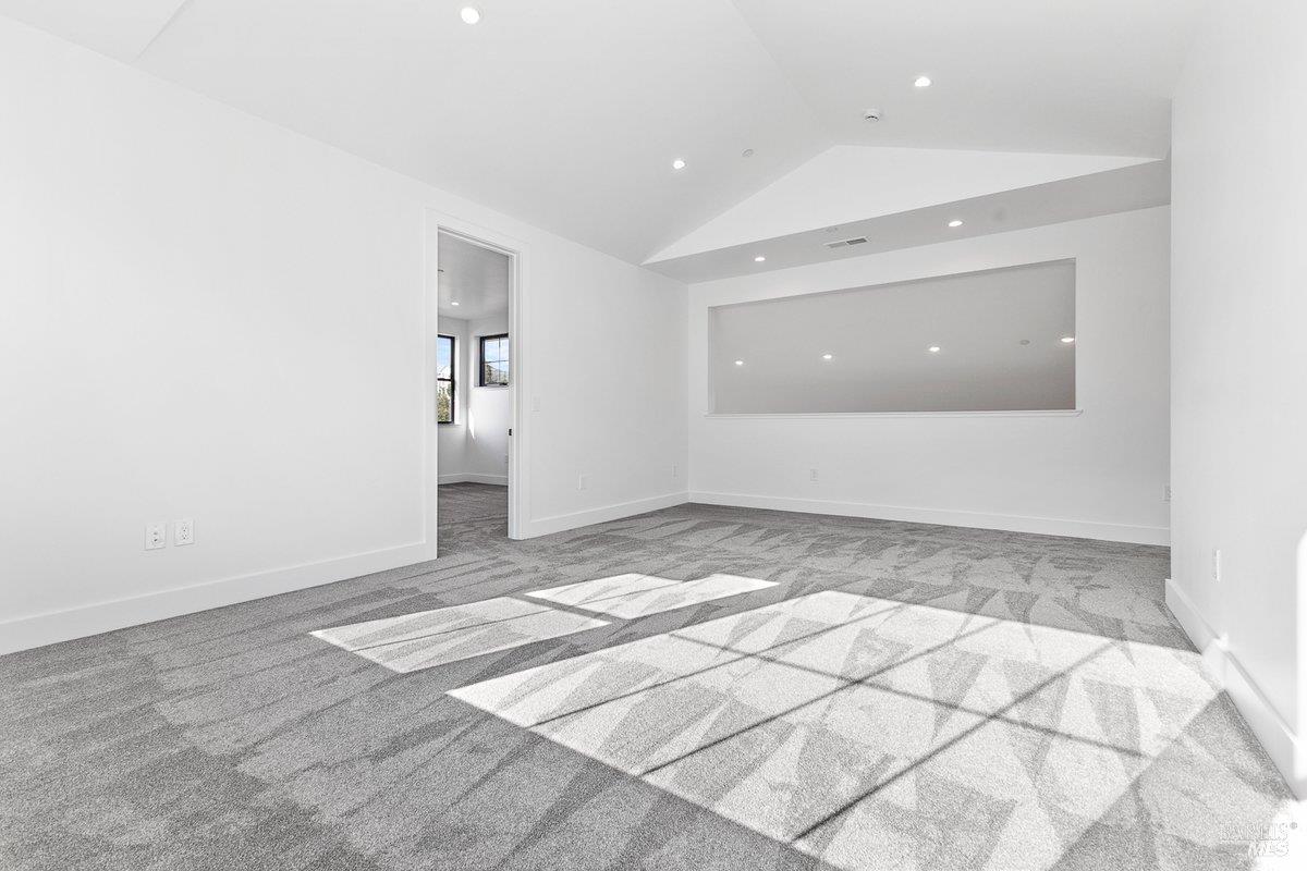 Detail Gallery Image 38 of 49 For 3727 Paxton Pl, Santa Rosa,  CA 95404 - 4 Beds | 3/1 Baths