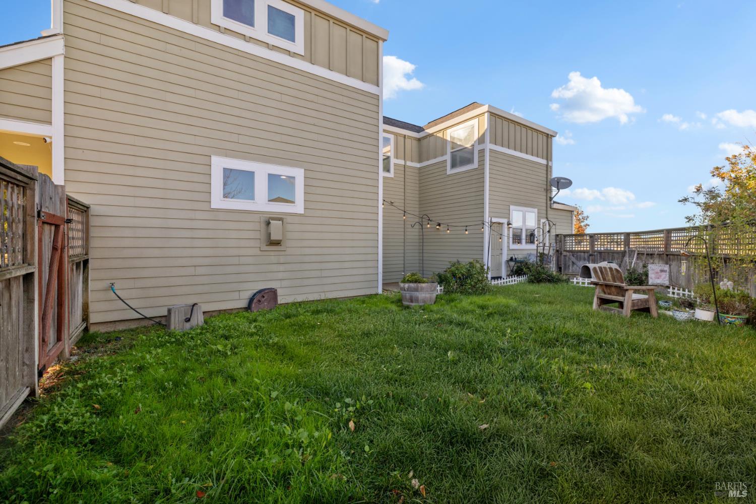 Detail Gallery Image 20 of 27 For 2409 Van Patter Dr, Santa Rosa,  CA 95403 - 3 Beds | 2/1 Baths