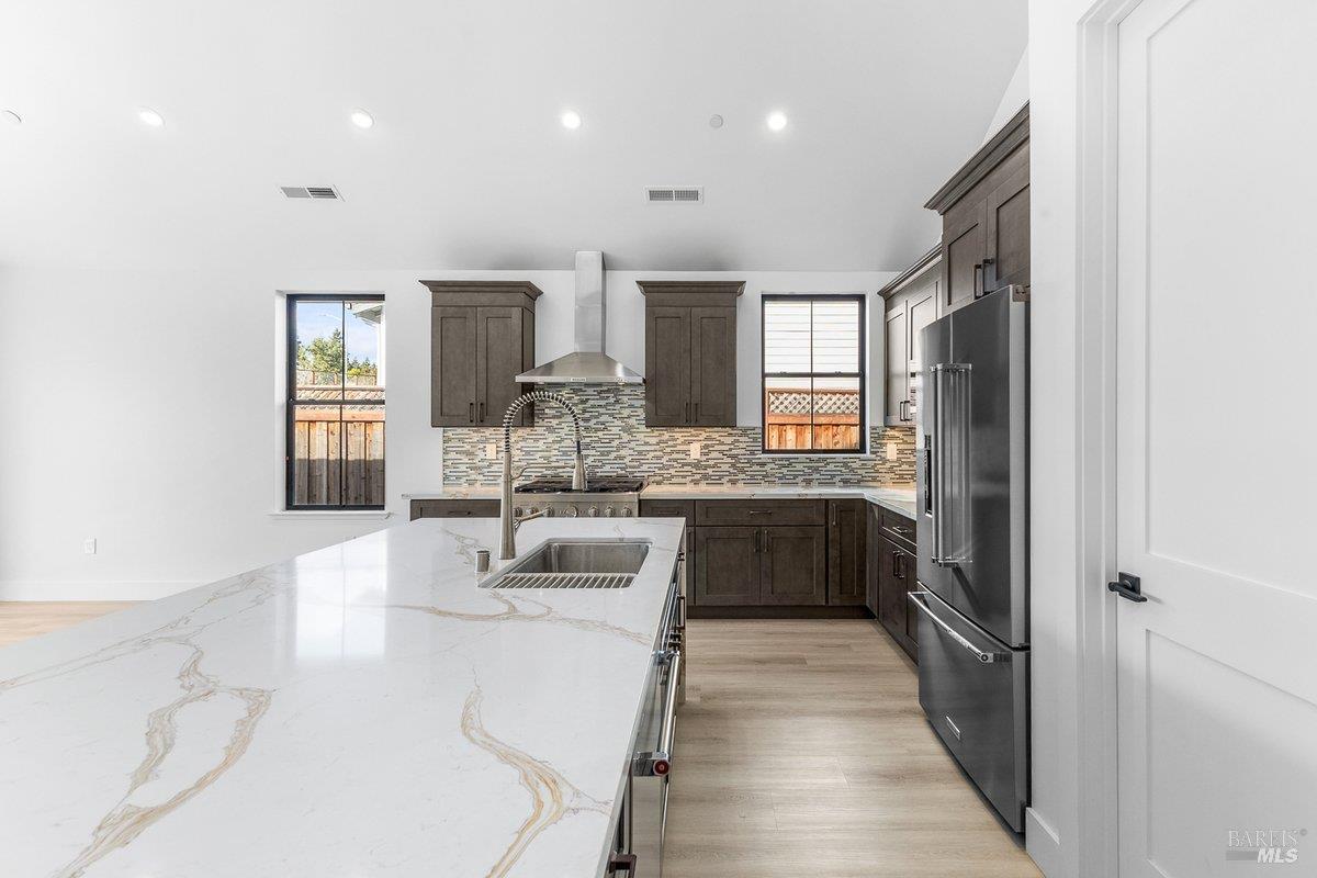 Detail Gallery Image 16 of 49 For 3727 Paxton Pl, Santa Rosa,  CA 95404 - 4 Beds | 3/1 Baths