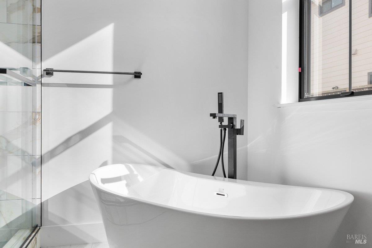 Detail Gallery Image 25 of 49 For 3727 Paxton Pl, Santa Rosa,  CA 95404 - 4 Beds | 3/1 Baths