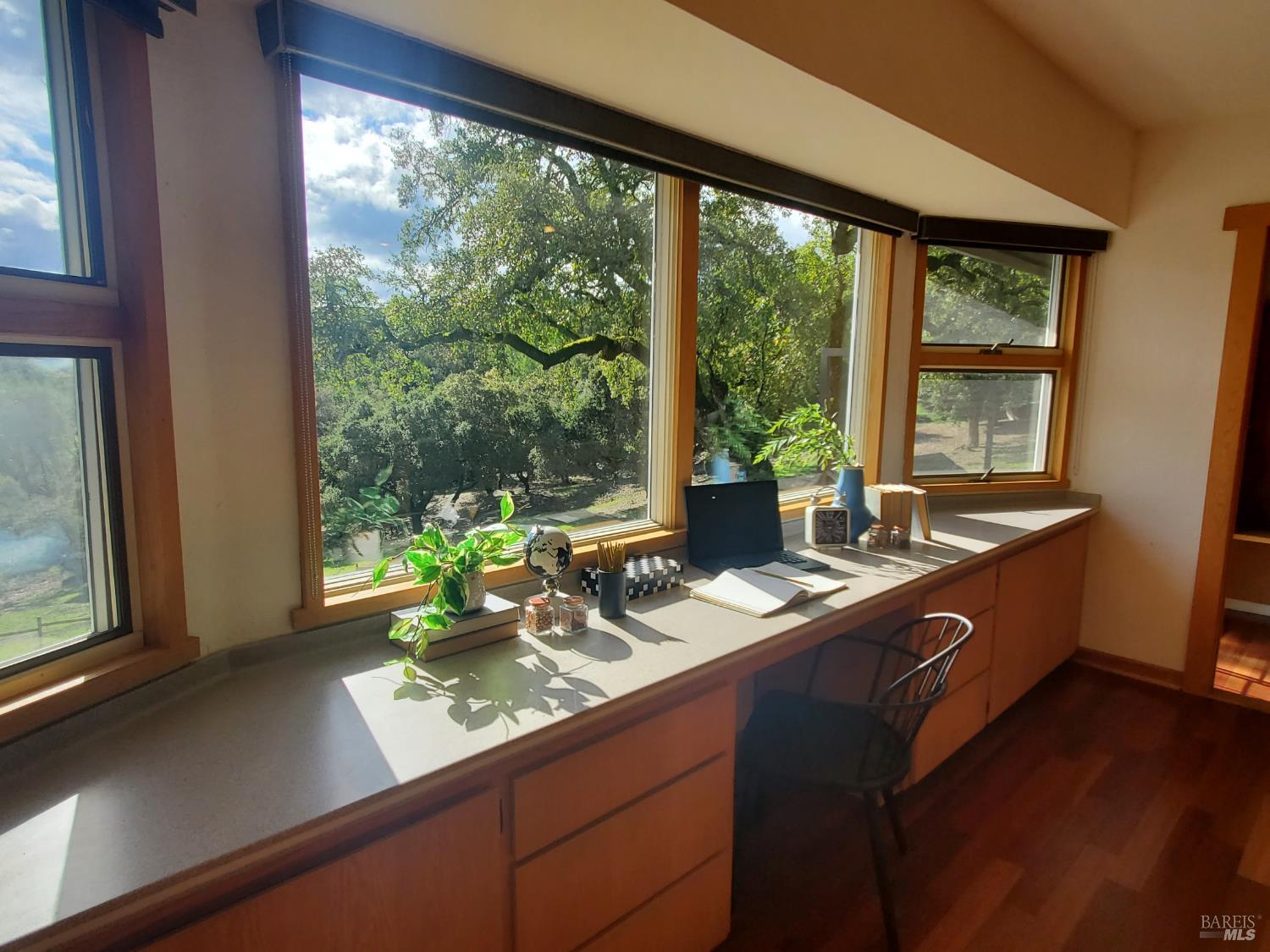 Detail Gallery Image 21 of 92 For 3778 Burke Pl, Sonoma,  CA 95476 - 4 Beds | 2/1 Baths