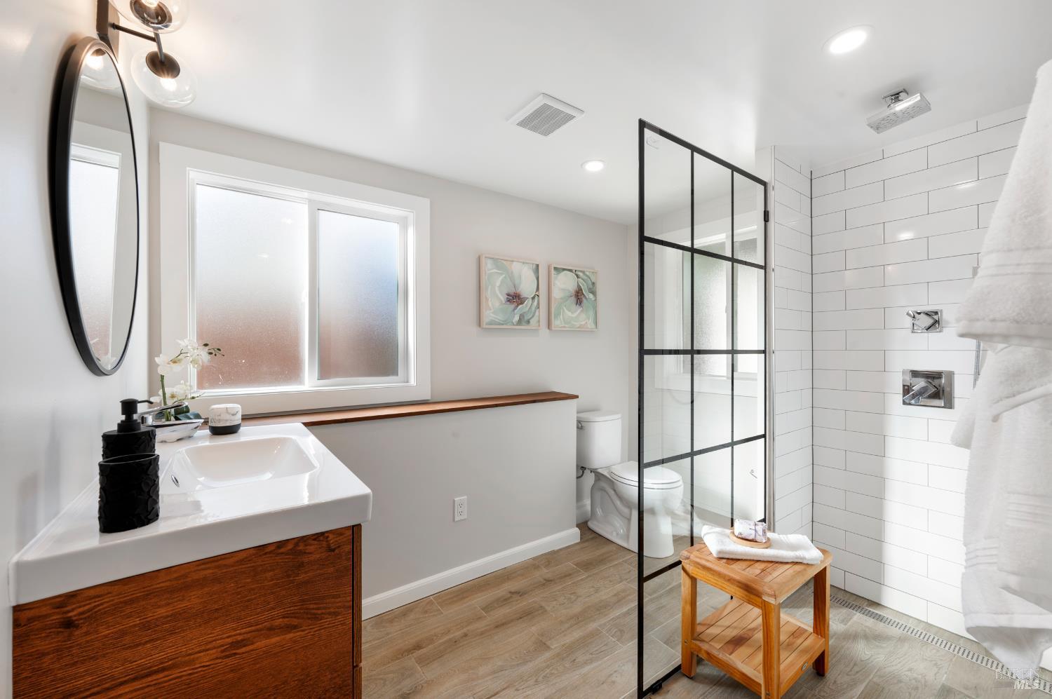 Detail Gallery Image 31 of 63 For 1612 Spruce St, Napa,  CA 94559 - 4 Beds | 3 Baths