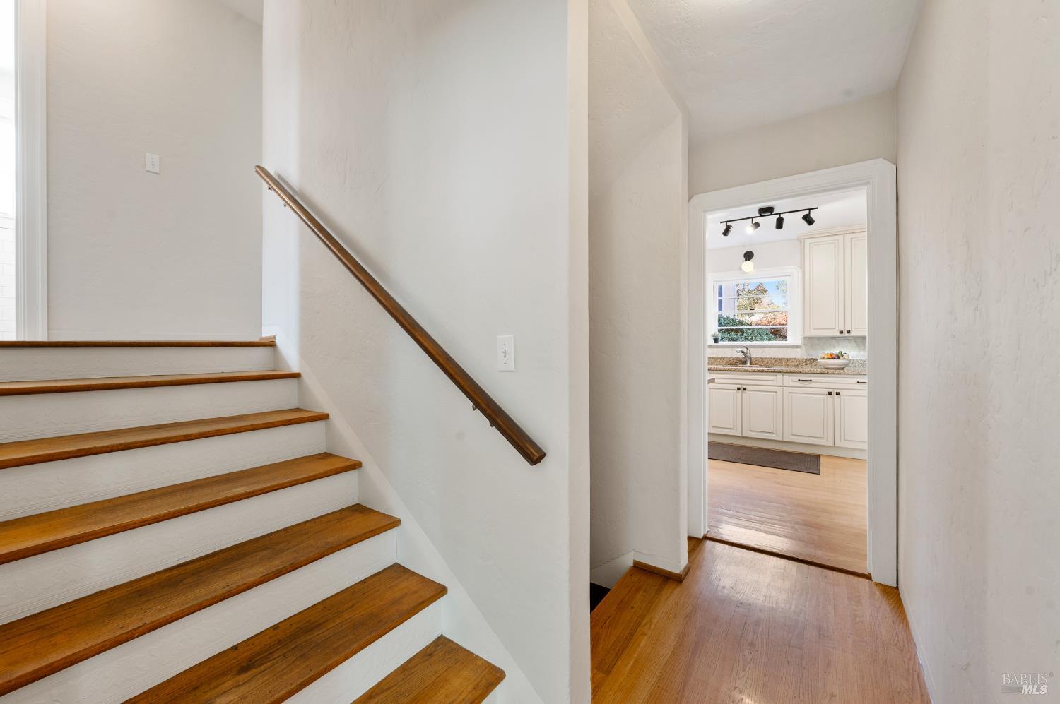 Detail Gallery Image 19 of 63 For 1612 Spruce St, Napa,  CA 94559 - 4 Beds | 3 Baths