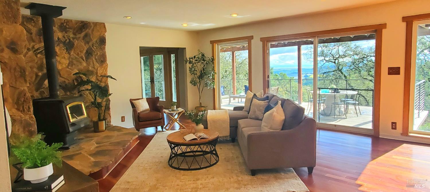 Detail Gallery Image 19 of 92 For 3778 Burke Pl, Sonoma,  CA 95476 - 4 Beds | 2/1 Baths