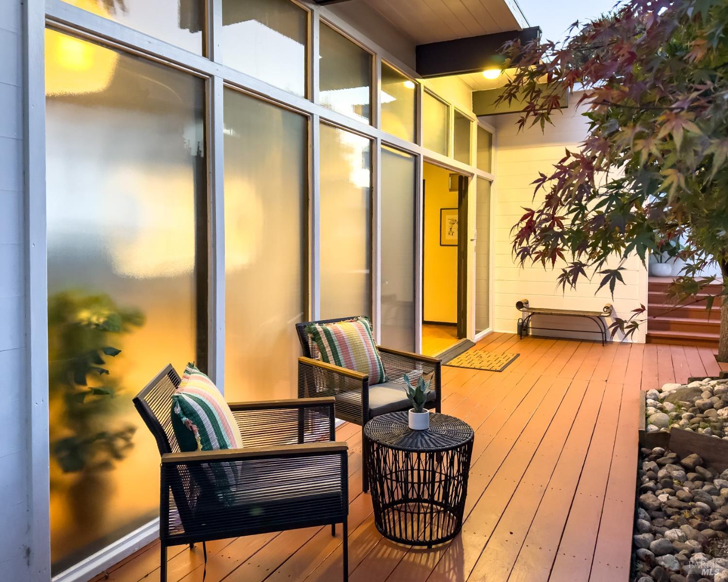 Detail Gallery Image 48 of 51 For 213 Cleveland Ct, Mill Valley,  CA 94941 - 2 Beds | 2 Baths