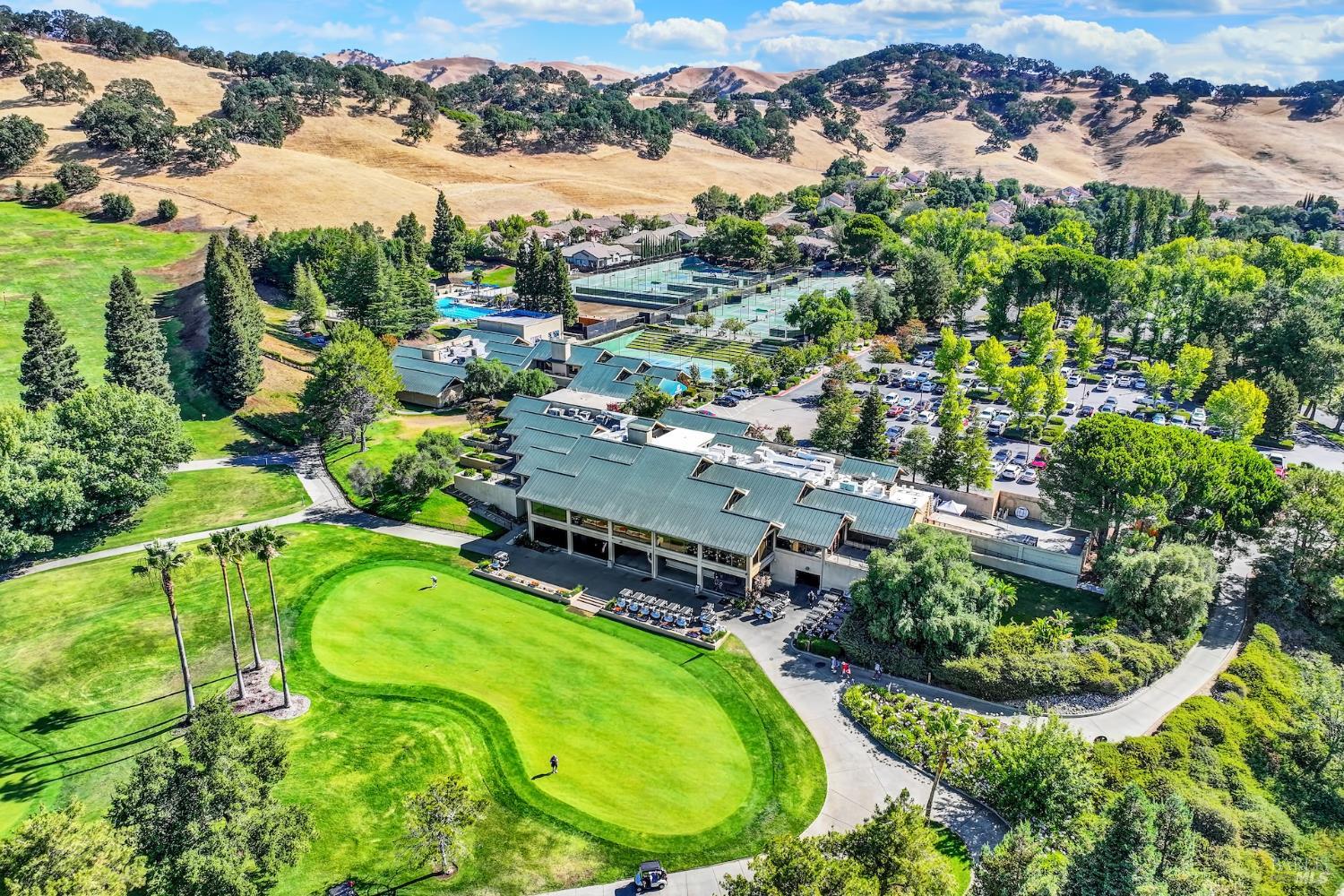 Detail Gallery Image 98 of 98 For 2965 Pebble Beach Cir, Fairfield,  CA 94534 - 4 Beds | 2/1 Baths