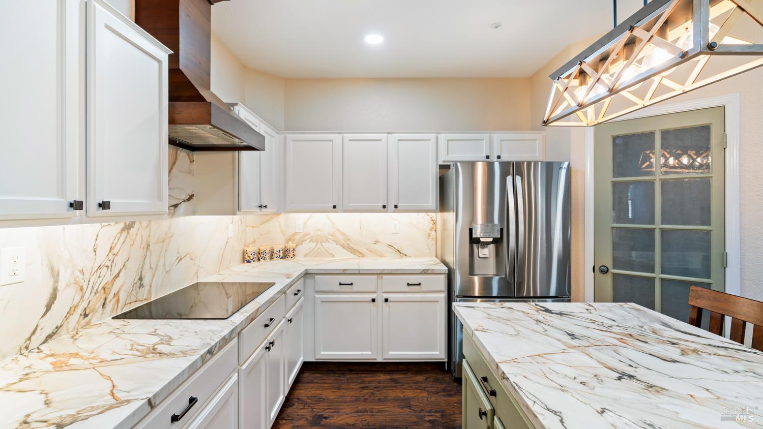 Detail Gallery Image 5 of 50 For 303 Clover Springs Dr, Cloverdale,  CA 95425 - 2 Beds | 2 Baths