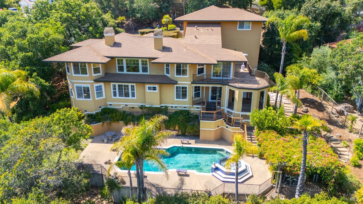 Detail Gallery Image 57 of 74 For 6 Leona Dr, San Rafael,  CA 94903 - 4 Beds | 3/1 Baths