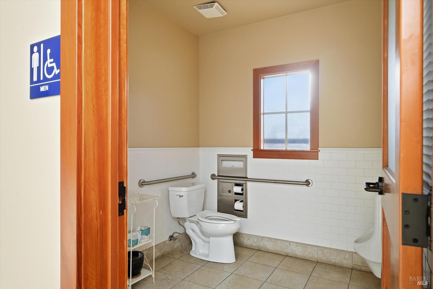 Detail Gallery Image 33 of 43 For 1050 Adams St, Saint Helena,  CA 94574 - – Beds | – Baths